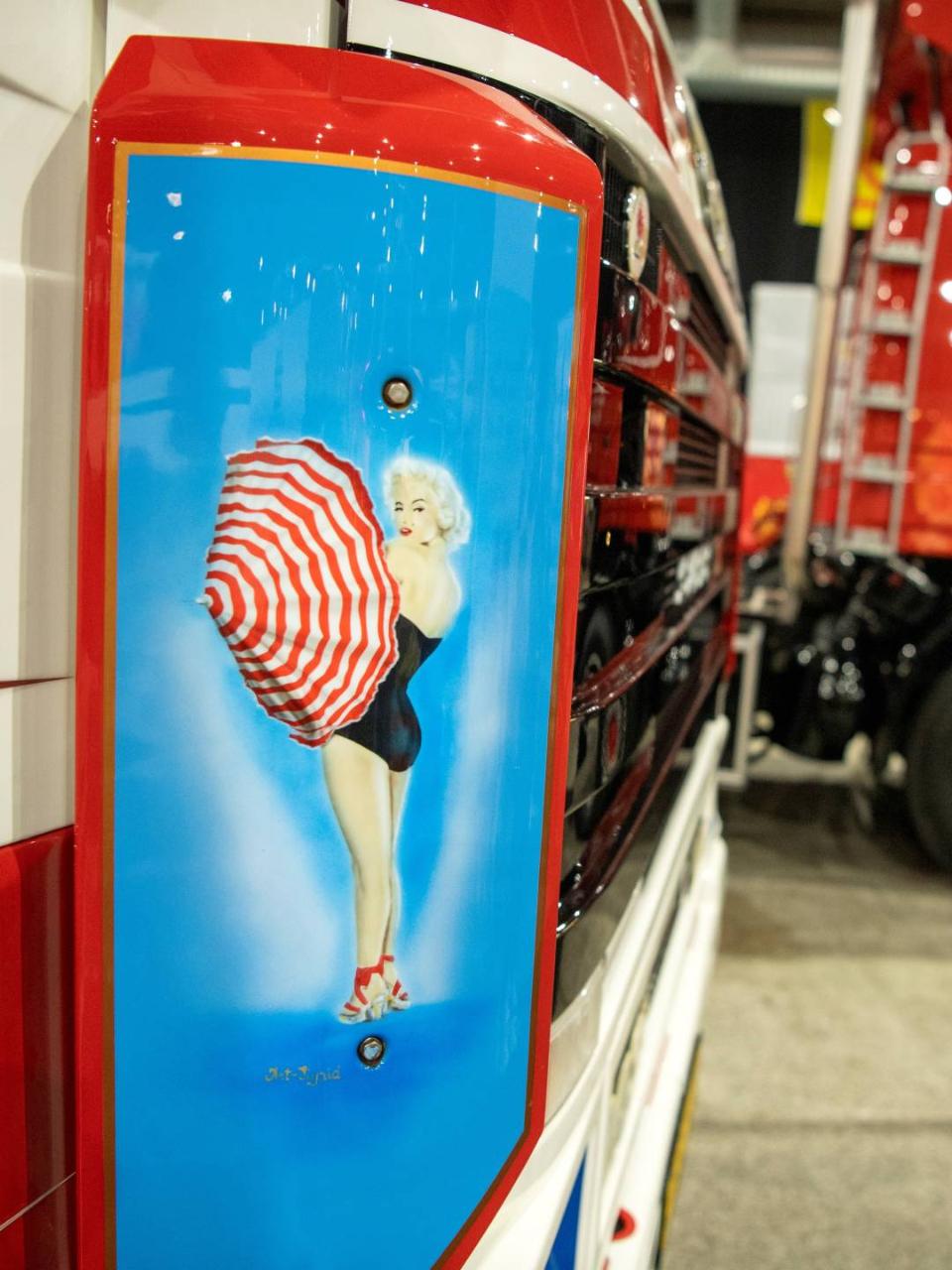 Kom tæt på veteranlastbiler på transportmessen