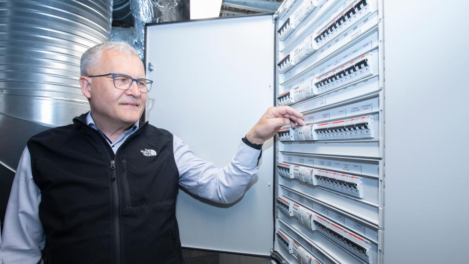 Case: Fejlstrømsafbryderne tester sig selv på Sygehus Sønderjylland – for en sikkerheds skyld