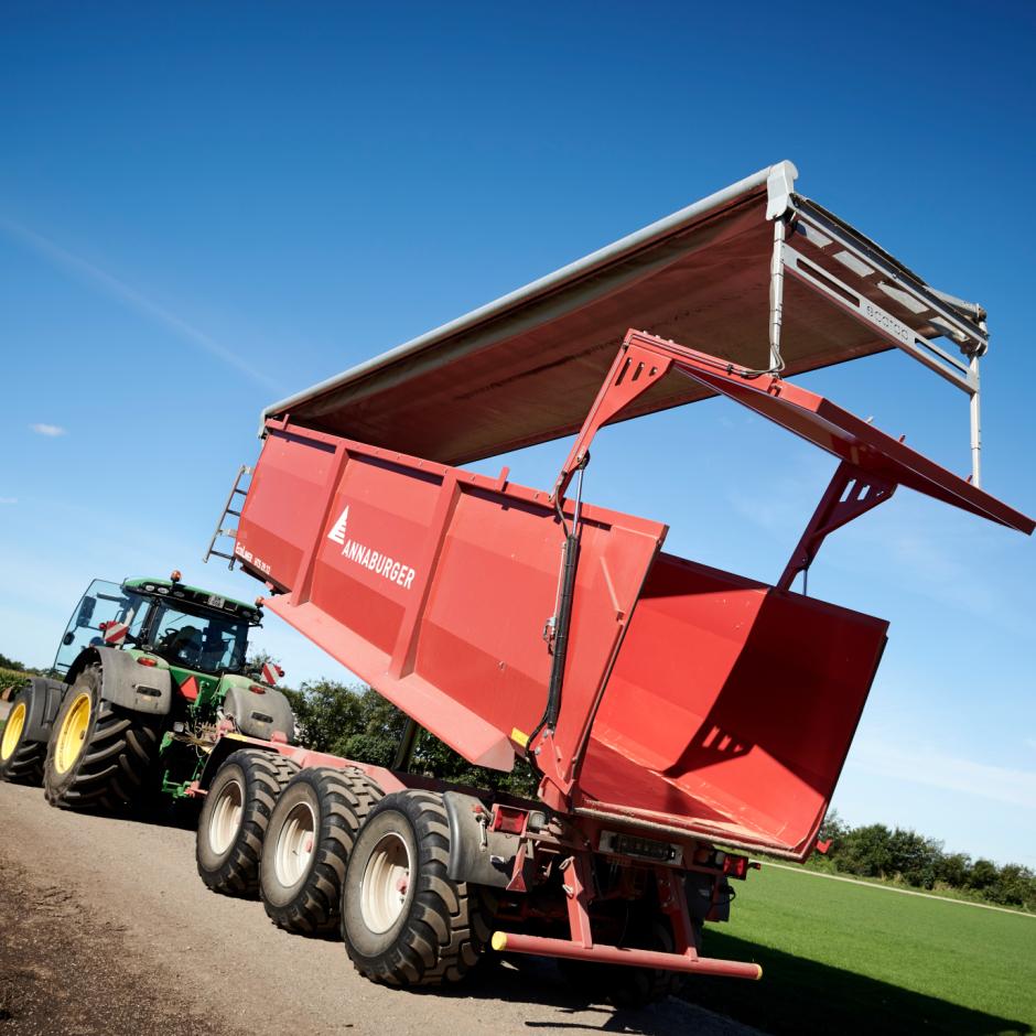 Automatpresenning til tipvogn med fransk bagsmæk