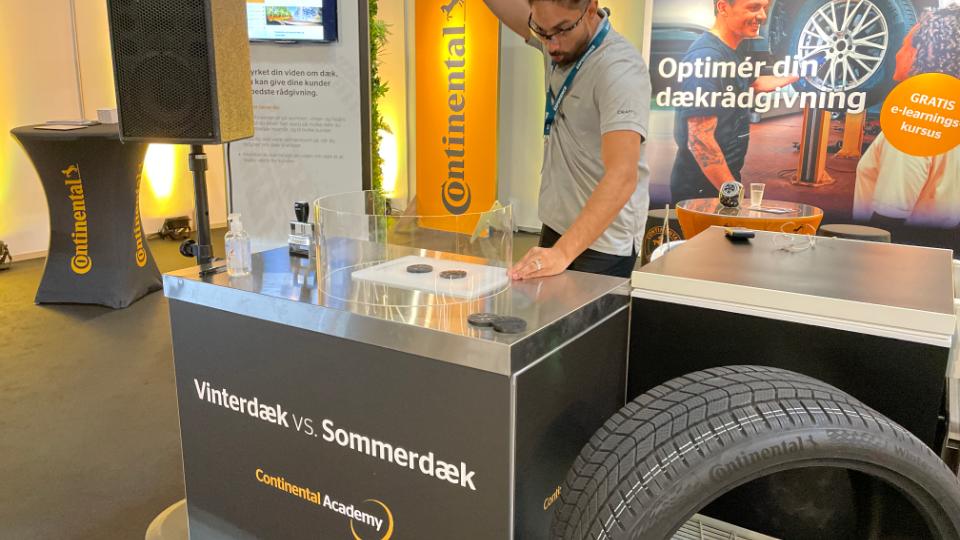 Hvorfor giver det mening at skifte til vinterdæk, når temperaturen falder under 7 °C?