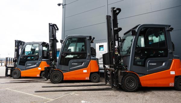 Fra gas til el – stor byggevaregrossist eksekverer ESG tiltag i den interne transport